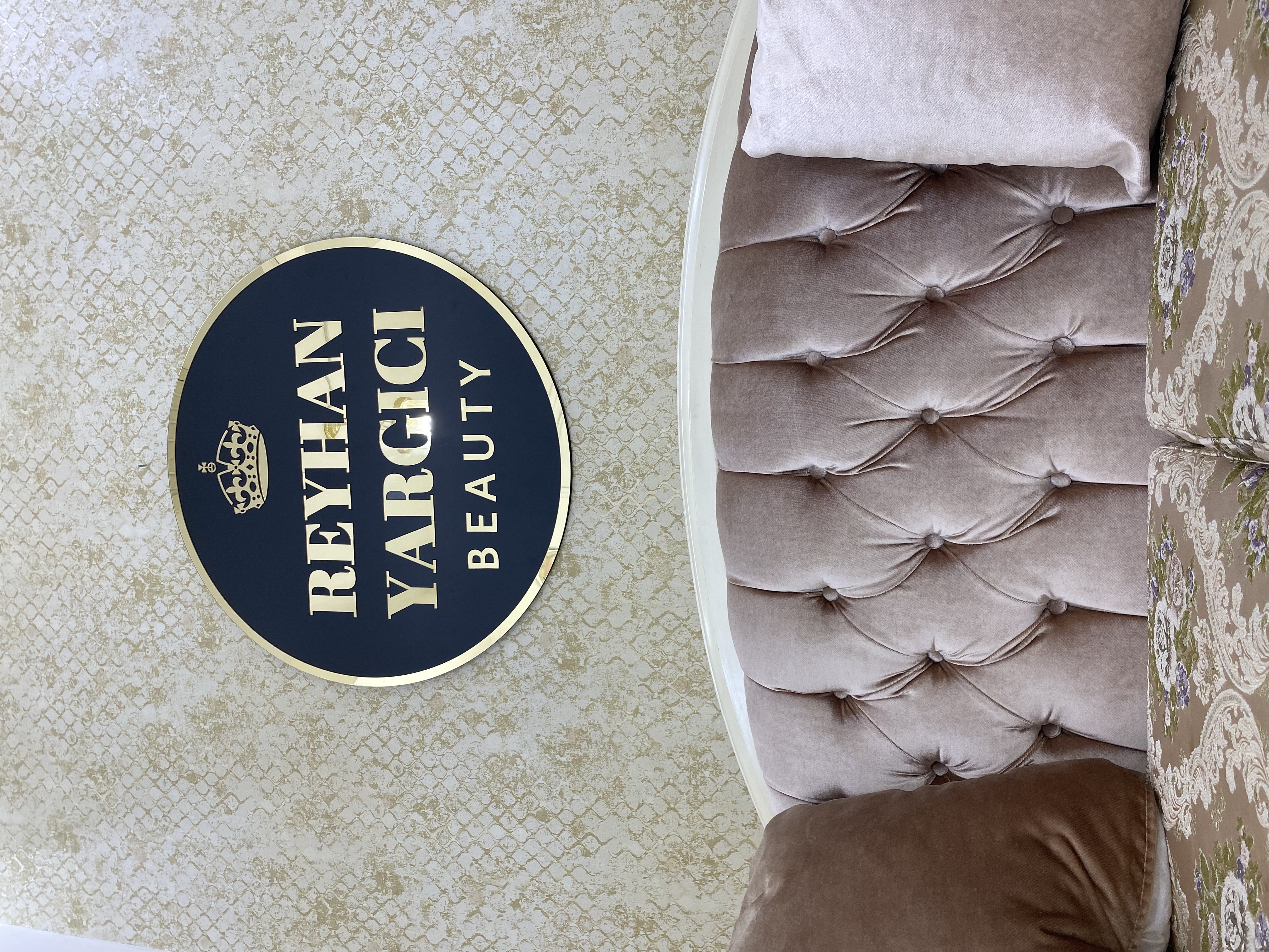 Yargıcı Güzellik Salonu Makyaj Odası 2 - Gelin makyajı ve özel gün makyaj hizmetleri